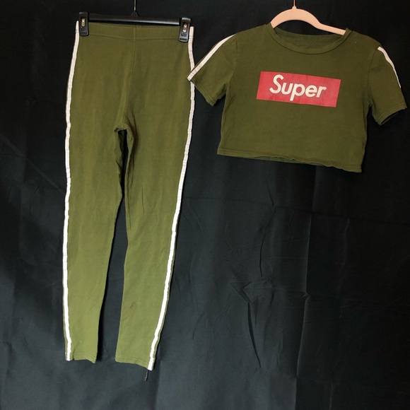 Olive Green “Super” Crop Top & Leggings - Picture 3 of 8